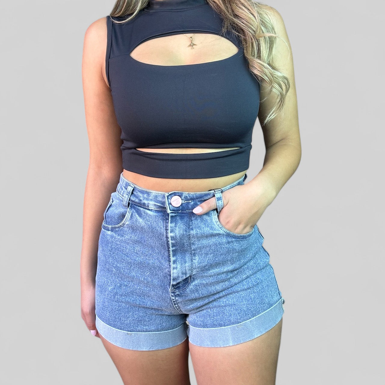 Shorts Caicó celeste